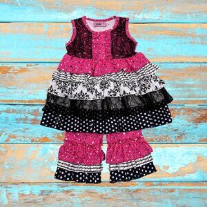 Boutique Capri Outfit